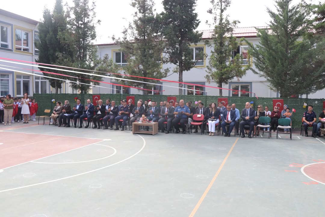 İlköğretim Haftası Kutmalamarı Kapsamında 19 Mayıs...