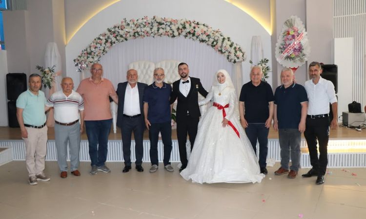 Songül Ve Zafer Çiftlerimizin Düğün Merasimine Mec...