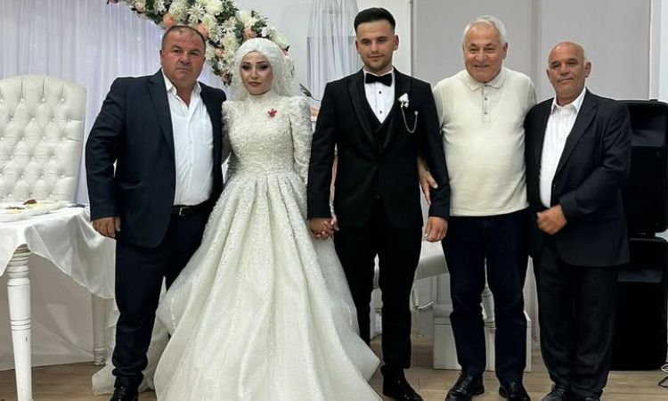 Eren Ve Melike Yavrularımızın Düğün Merasimine Kat...