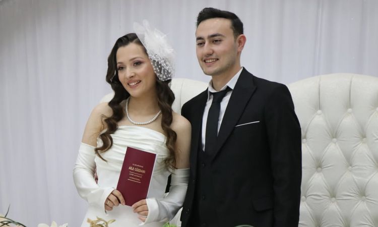 Kübra Ve Ertuğrul Yavrularımızın Kardelen Düğün Sa...