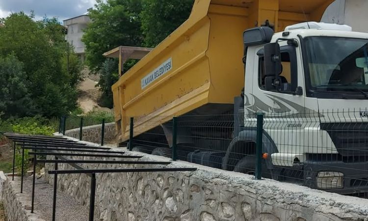 Fen İşleri Müdürlüğümüze Bağlı Ekiplerimiz, Ahırlı...