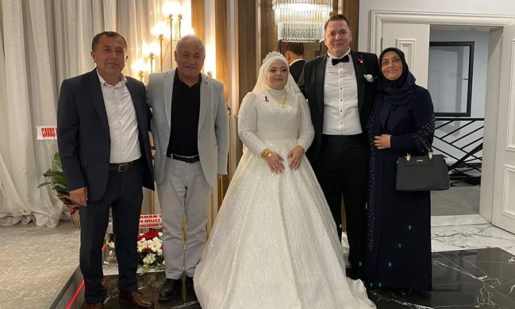 Sevdanur Ile Ahmet Sefa Evlatlarımızın Düğün Meras...