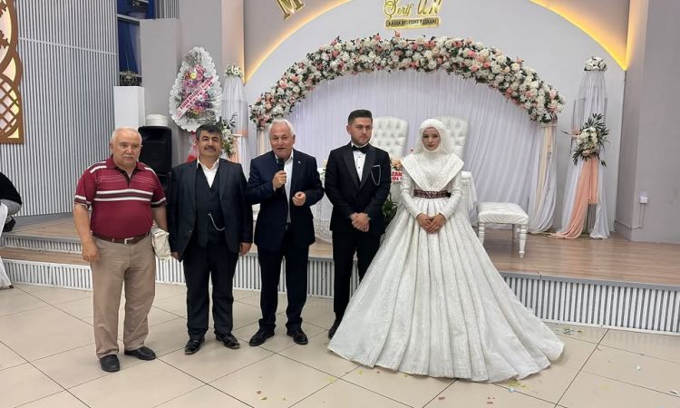 Derya & Hacı Çiftimizin Düğün Merasimine Başkan Ya...
