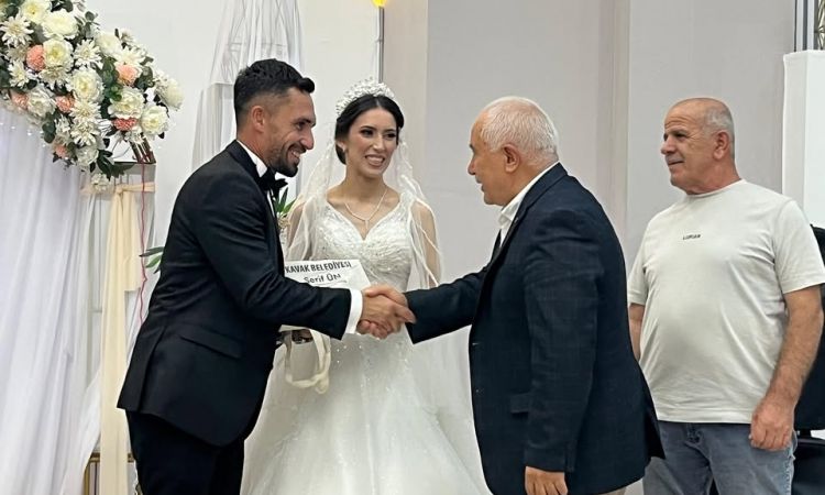 Sati & Ahmet Çiftimizin Düğün Merasimine Başkan Ya...