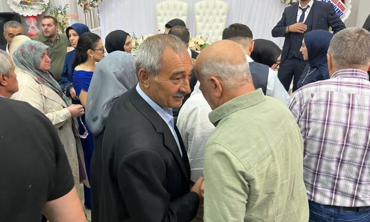 Pınar & Emre Çiftimizin Düğün Merasimine Başkan Ya...