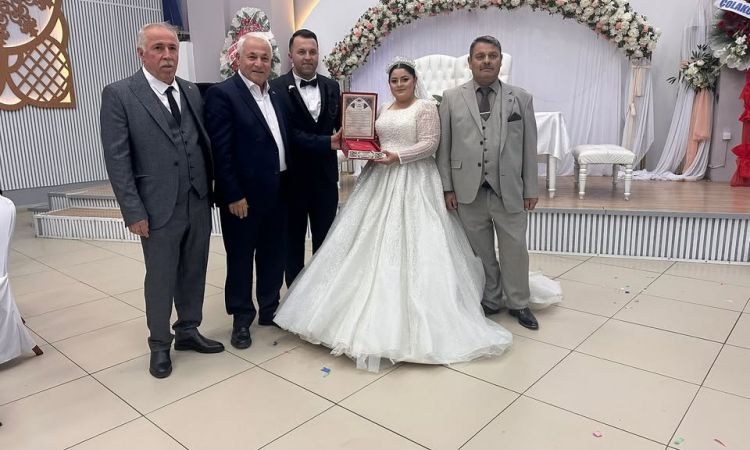 Melisa & Hüseyin Çiftimizin Düğün Merasimine Katıl...