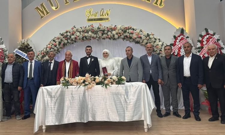 Kıymetli Evlatlarımız Büşra Ve İlker’in Düğün Mera...