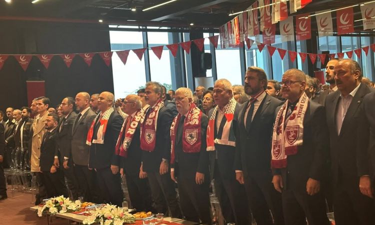 Yeniden Refah Partisi 3. Olağan İl Kongresine Katı...