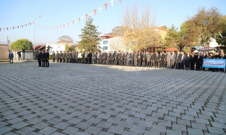 Türkiye Cumhuriyeti’nin Kurucusu Gazi Mustafa Kema...