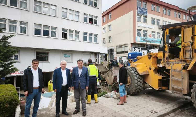 Havza’da Yaşanan Sel Afetinin Ardından, Hemşehrile...