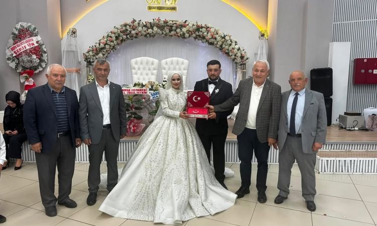 Bahar Ve Seyit Ahmet Yavrularımızın Dünya Evine Gi...