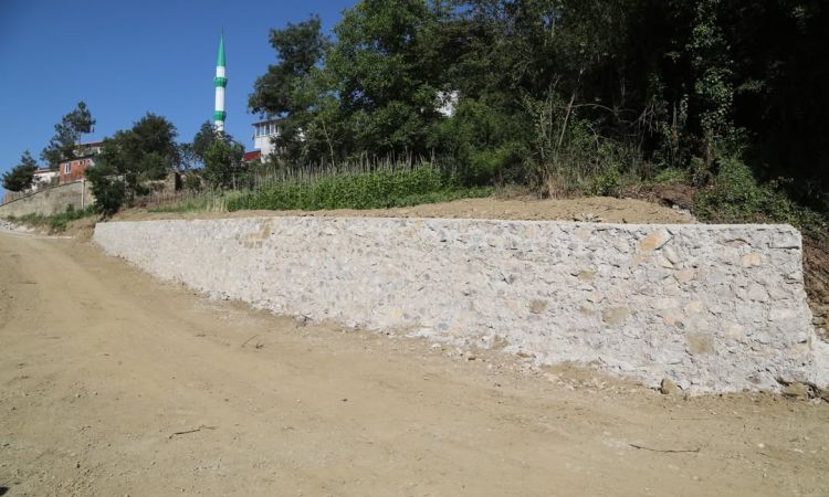 Yukarı Dereköy Mahallemizde Taş Duvar Çalışmalarım...