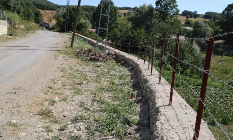 Hacılı Mahallemizde Gerçekleştirdiğimiz Taş Duvar ...