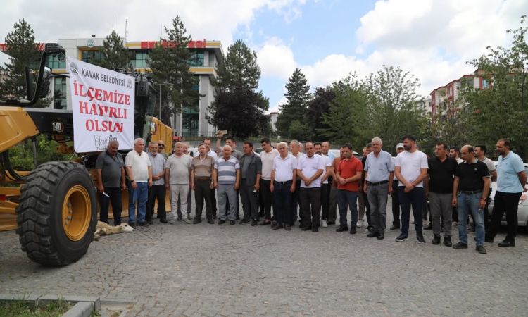 🚜 İlçemize Hizmet Yolunda Gücümüze Güç Katmaya Dev...