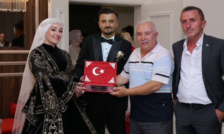 Belediye Personelimiz Yunus Ile Şevval Çiftinin Bu...