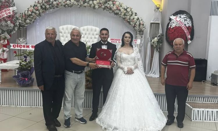 Sena Ve Enes Çiftimizin Hayatlarını Birleştirdiği ...