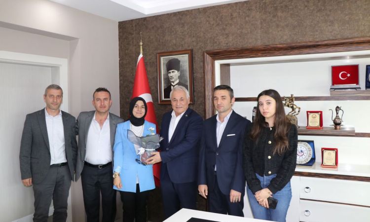 Çerkes Dernekleri Federasyonu Temsilcisi Ve Merzif...