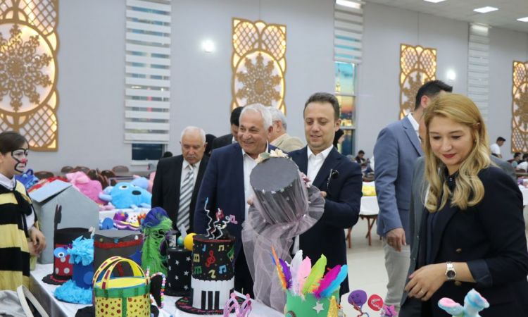 İlçe Kaymakamımız Sayın Erdem Karanfil Ve Meclis Ü...
