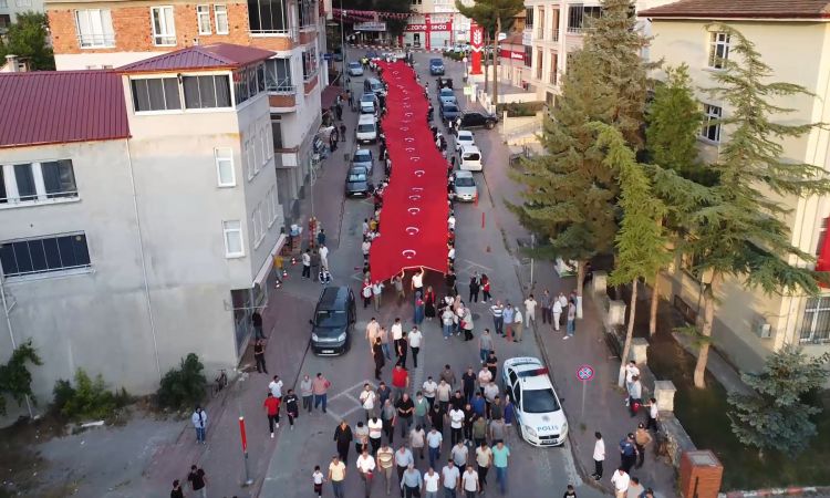 Direnişin Gücü 15 Temmuz'da Tanklara Ve Tüfek...