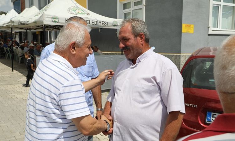 İlçemiz Esnaflarından Nihazi Efe'nin Babası, Beled...