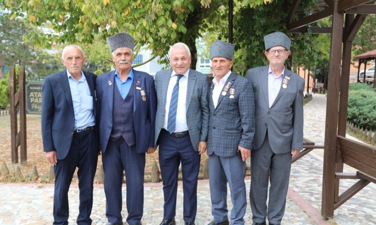 Büyük Zaferler, Yalnızca Büyük Milletler Tarafında...