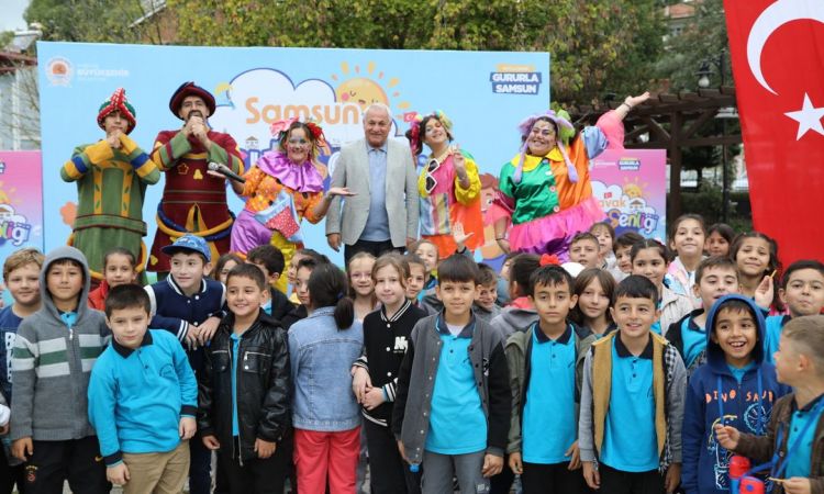 Çocuklar Bu Şenlikte Çok Mutlu Oldu ????

samsun Büyü...