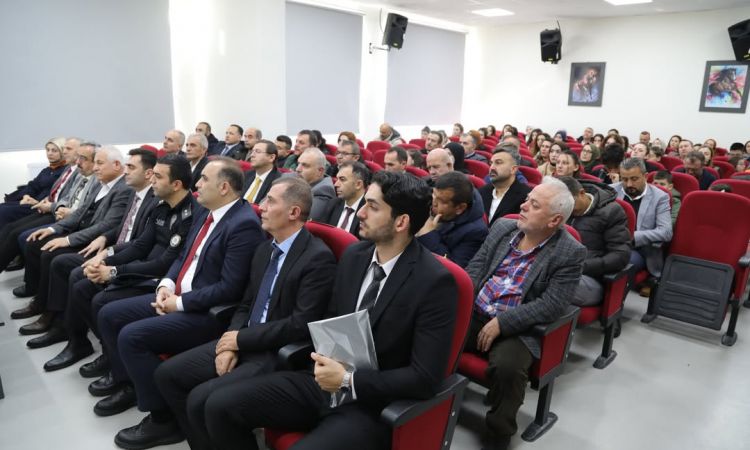 Kavak Anadolu Lisesi Tarafından 24 Kasım Öğretmenl...