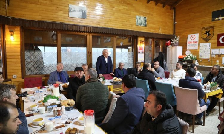 Bu Akşam Iftar Soframızı, Ilçemizin Yollarını, Kal...