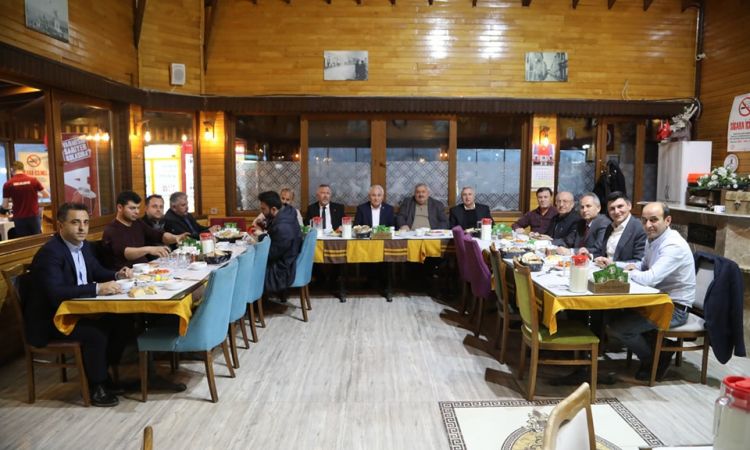 Bu Akşam, Belediyemizin Değerli Personeliyle Birli...