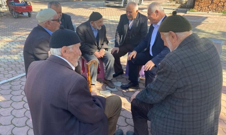 Bugün Ilçemizin Halk Pazarı Ve Her Hafta Olduğu Gi...