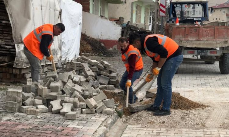 Fen İşleri Müdürlüğümüze Bağlı Ekiplerimiz, Kavak’...