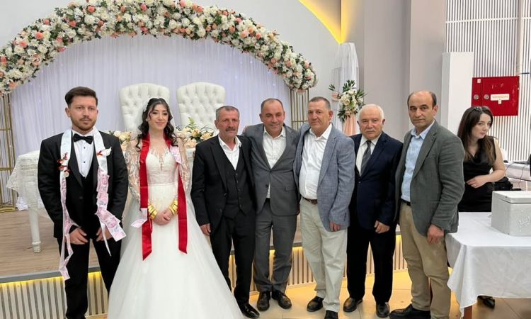 Hilal Ve Caner Çiftimizin Düğün Merasimine Başkan ...